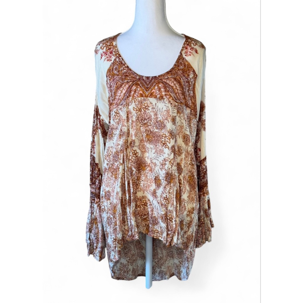 Free People Boho Floral Tunic Top Size M High Low Bell Sleeve Blouse